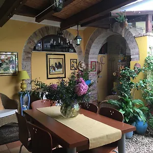  Bed & Breakfast L'angolo Antico Italy